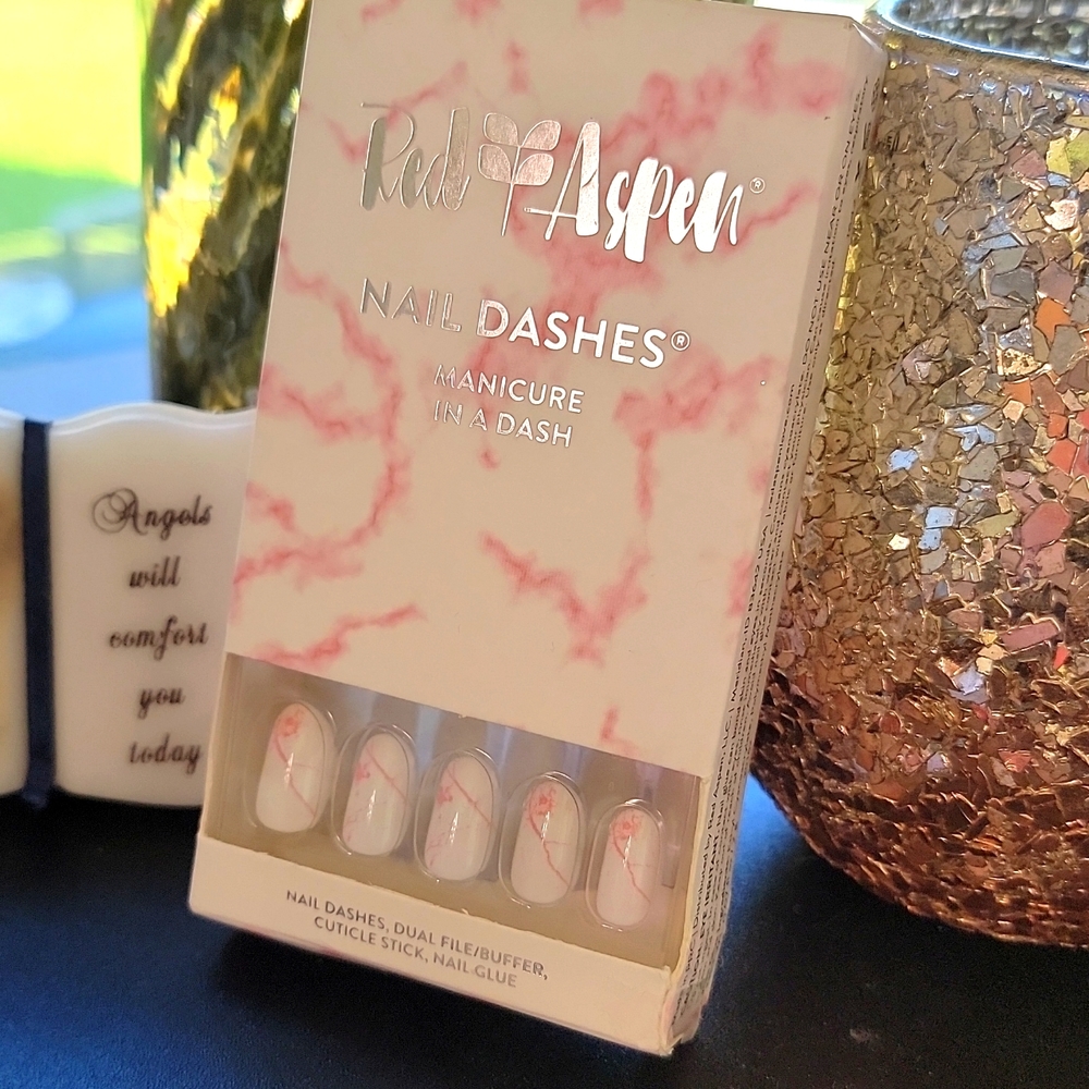 NEW Red Aspen MARBELOUS MABEL IN PINK